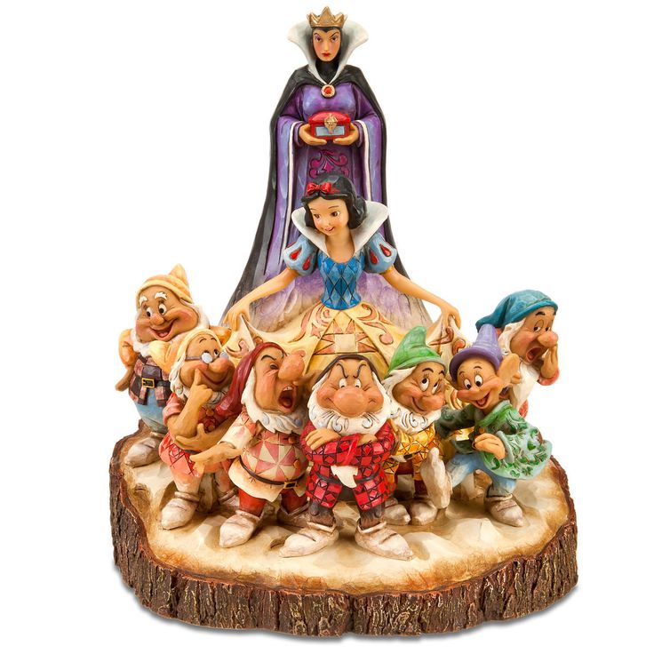 DISNEY TRADITIONS - THE ONE THAT STARTED THEM ALL